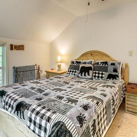 Bryson City Cottage With Hot Tub And Waterfall Views! Ngoại thất bức ảnh