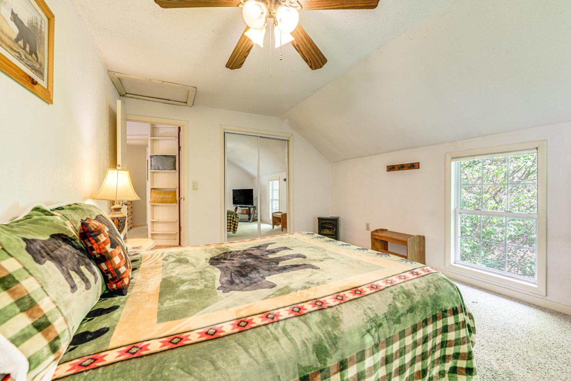 Bryson City Cottage With Hot Tub And Waterfall Views! Ngoại thất bức ảnh